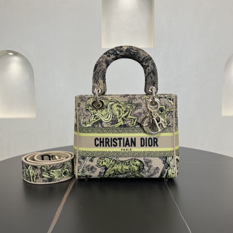 D*or shopping bags